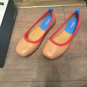 Melissa jelly flat